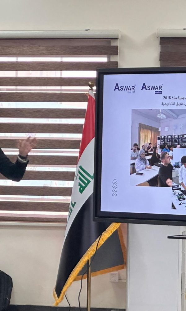 نظم قسم علم البيانات في كلية التميز ورشة عمل حول تطوير المهارات التقنية والناعمة بالتعاون مع شركة أسوار، لتعزيز جاهزية الطلبة لسوق العمل