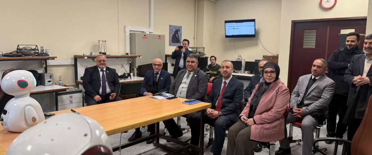 وفد جامعة بغداد وكلية التميز في جامعة صنعتي شريف