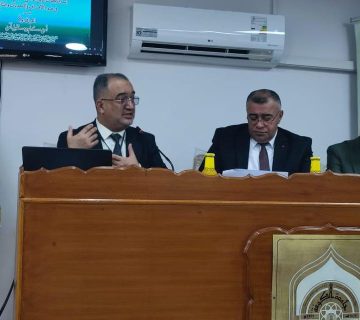 في جامعة الكوفة.. رئيس قسم الفلسفة وعلم الاجتماع يشارك في مؤتمر علمي