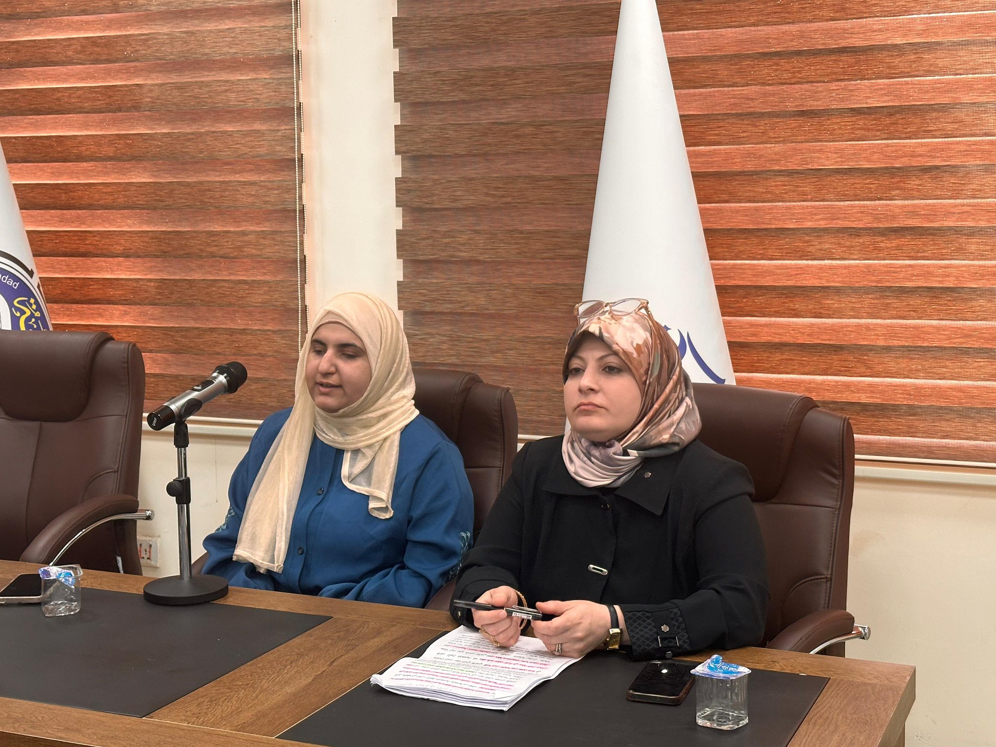 كلية التميز تقيم ورشة عمل بعنوان "التمكين التشريعي والمعرفي للمرأة"..