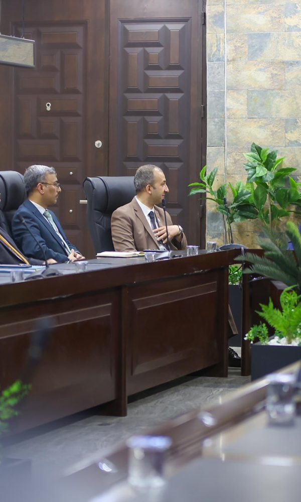 مجلس كلية التميز يزور جامعة الفارابي لبحث التحضيرات للملتقى الأول لعلم البيانات وتعزيز التعاون الأكاديمي