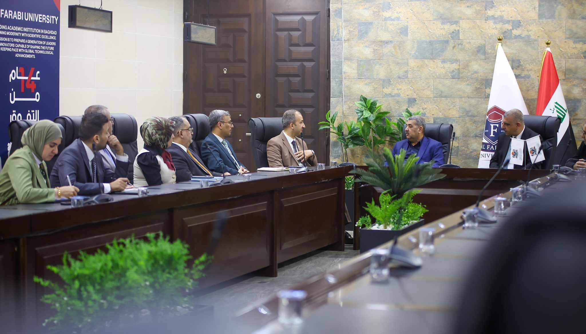 مجلس كلية التميز يزور جامعة الفارابي لبحث التحضيرات للملتقى الأول لعلم البيانات وتعزيز التعاون الأكاديمي